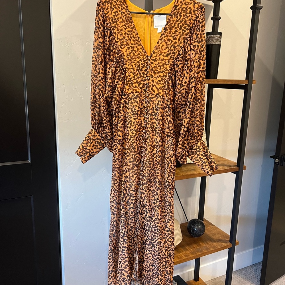 C/Meo Collective Dress. Size small. Animal print